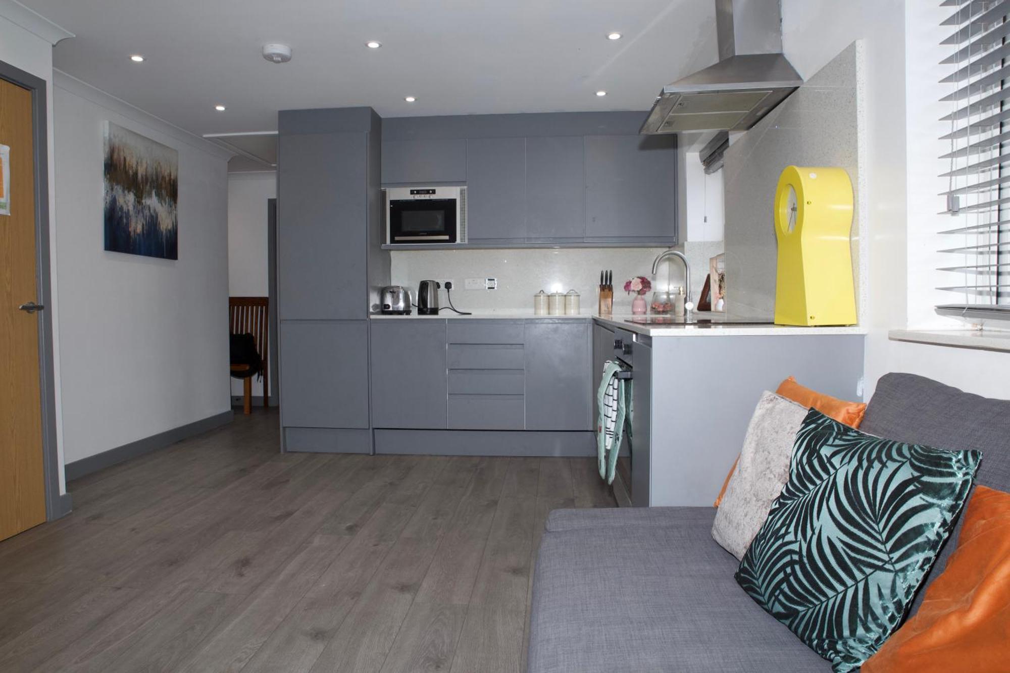 Spacious Modern 2 Bed Flat In City Centre Reading Esterno foto