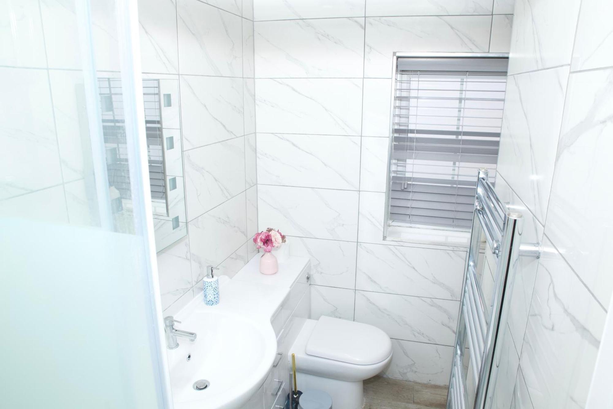 Spacious Modern 2 Bed Flat In City Centre Reading Esterno foto