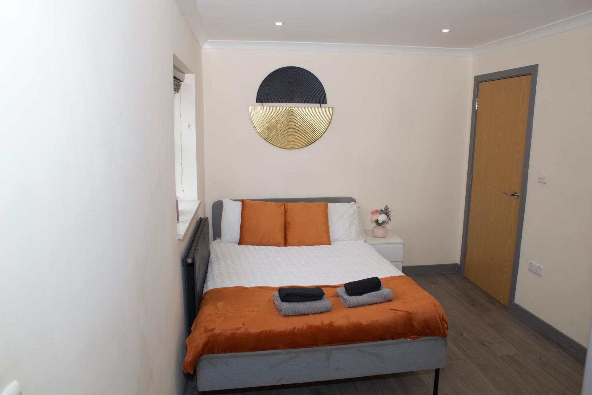Spacious Modern 2 Bed Flat In City Centre Reading Esterno foto